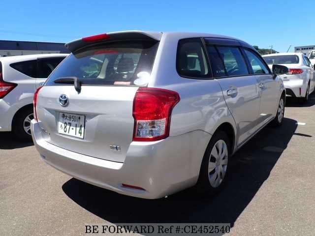 Toyota COROLLA FIELDER HYBRID — фото 2