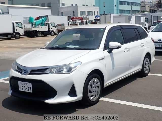 Toyota COROLLA FIELDER HYBRID — фото 1