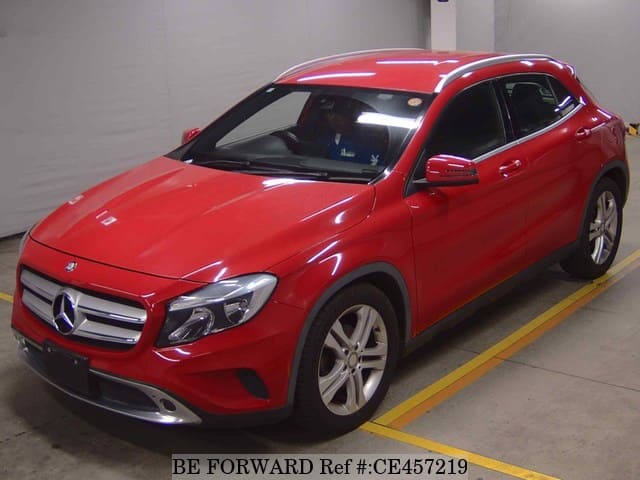 Mercedes-Benz GLA-CLASS GLA180 — фото 1