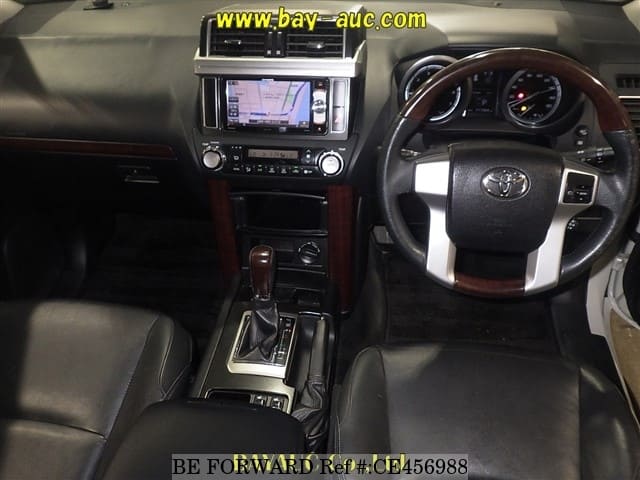 Toyota LAND CRUISER PRADO TX L PACKAGE — фото 3