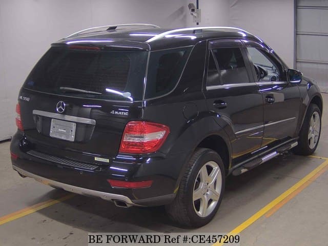 Mercedes-Benz M-CLASS ML350 4MATIC — фото 2