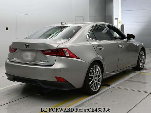 LEXUS IS HYBRID IS300H F SPORTS — фото 2