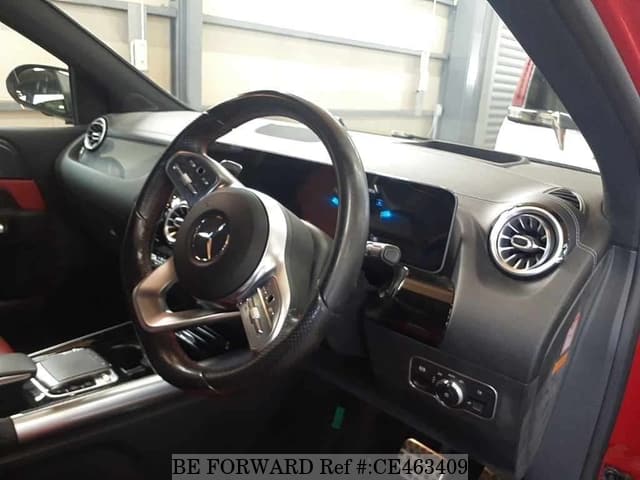 Mercedes-Benz B-CLASS B200D AMG LINE — фото 3