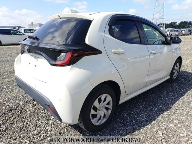 Toyota YARIS — фото 2