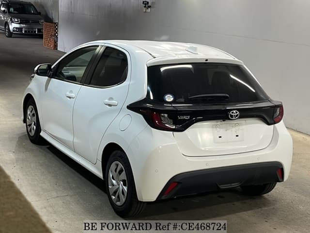 Toyota YARIS X — фото 2