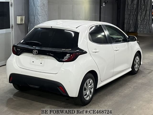Toyota YARIS X — фото 5