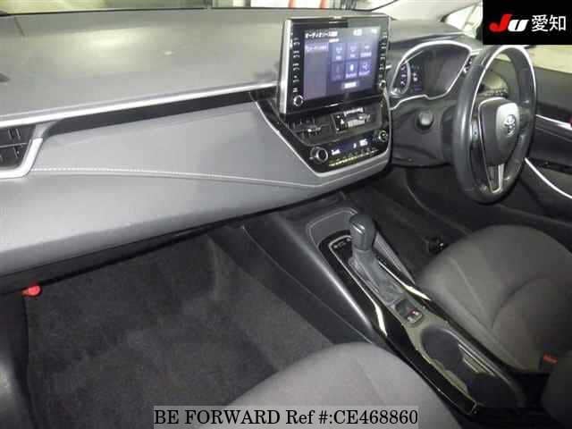 Toyota COROLLA SEDAN HYBRID S — фото 3