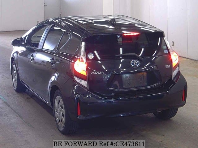 Toyota AQUA HYBRID G — фото 3