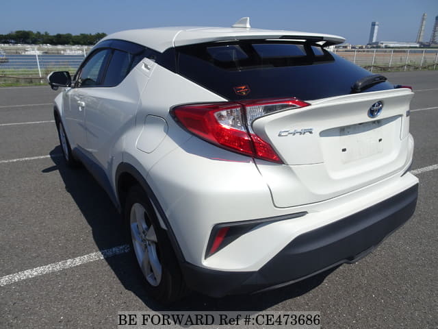Toyota C-HR HYBRID S — фото 3