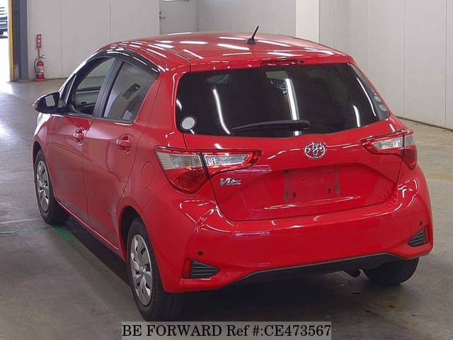 Toyota VITZ F — фото 5