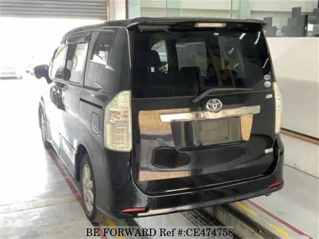 Toyota NOAH SI — фото 2