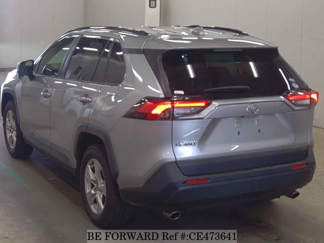 Toyota RAV4 X — фото 3