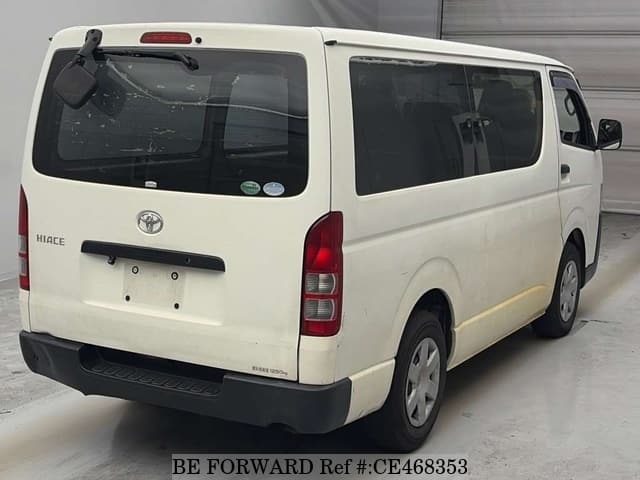 Toyota HIACE VAN LONG DX — фото 2