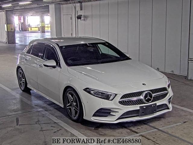 Mercedes-Benz A-CLASS A200D AMG LINE — фото 5