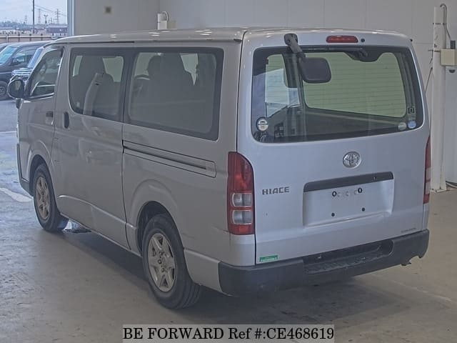 Toyota HIACE VAN DX — фото 2
