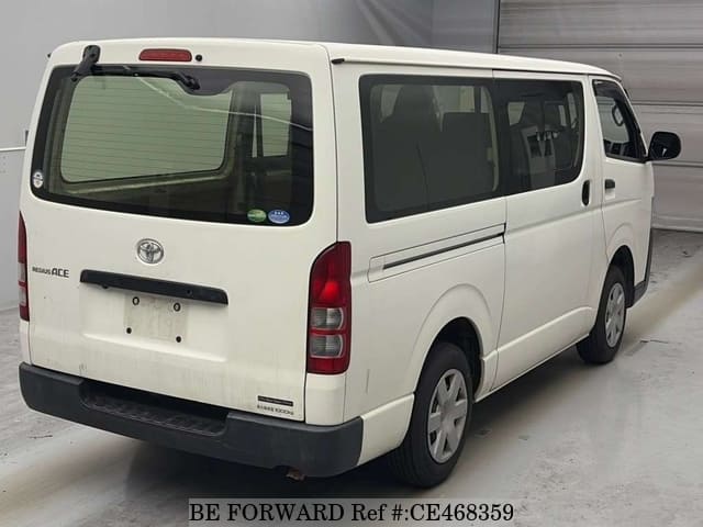 Toyota REGIUSACE VAN DX — фото 2