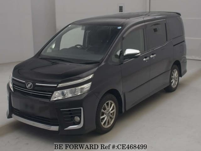 Toyota VOXY ZS KIRAMEKI — фото 1