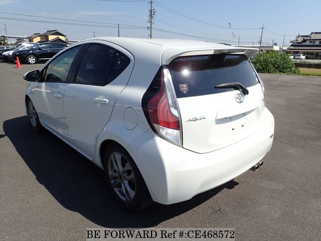 Toyota AQUA HYBRID G — фото 3