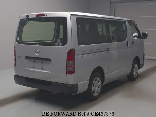 Toyota HIACE VAN LONG DX — фото 2