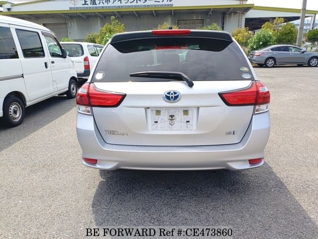 Toyota COROLLA FIELDER HYBRID — фото 4