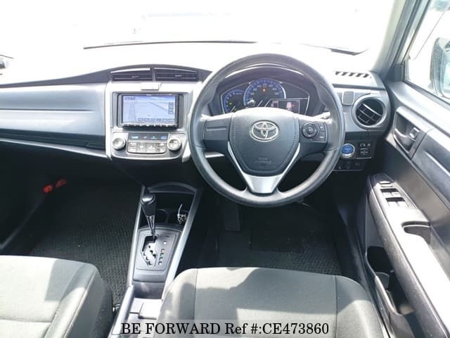 Toyota COROLLA FIELDER HYBRID — фото 3