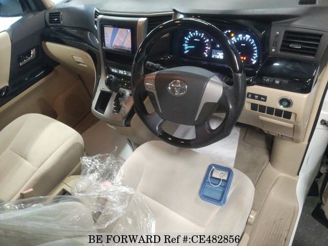 Toyota ALPHARD 240S LIMITED — фото 3