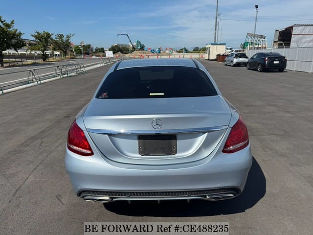 Mercedes-Benz C-CLASS C220D AVANTGARDE AMG LINE — фото 4