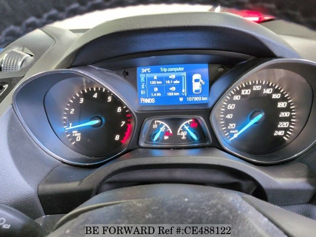 Ford KUGA TITANIUM — фото 5