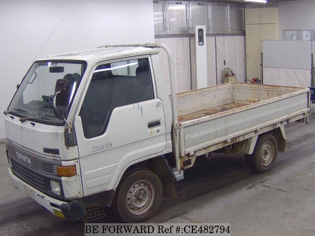 Toyota HIACE TRUCK — фото 1