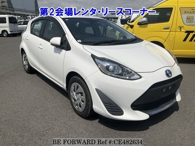 Toyota AQUA HYBRID L — фото 1