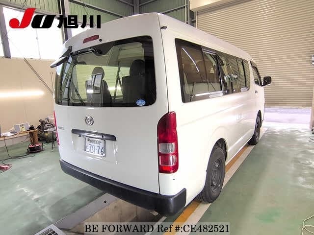 Toyota HIACE WAGON DX — фото 2