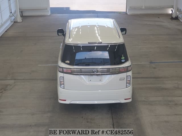 Nissan ELGRAND 250 HIGHWAY STAR URBAN CHROME — фото 4