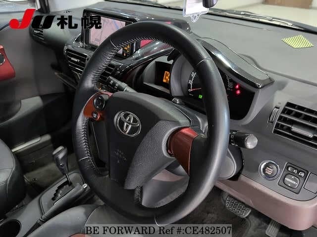 Toyota IQ 130G LEATHER PACKAGE PLUS — фото 3