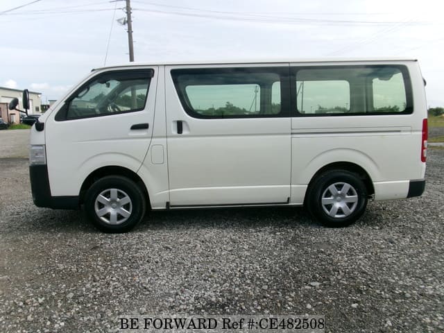 Toyota HIACE VAN DX — фото 2