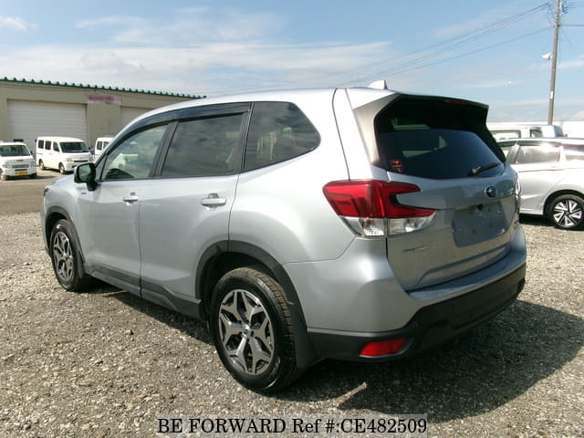 Subaru FORESTER HYBRID TOURING — фото 3