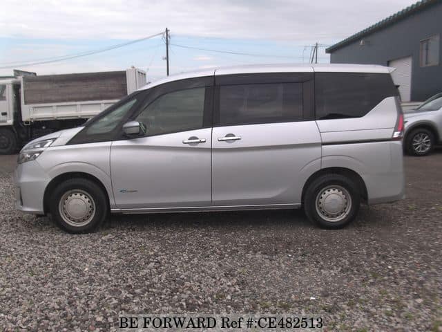Nissan SERENA HYBRID X — фото 2