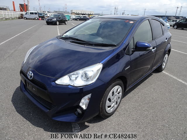 Toyota AQUA HYBRID S STYLE BLACK — фото 1