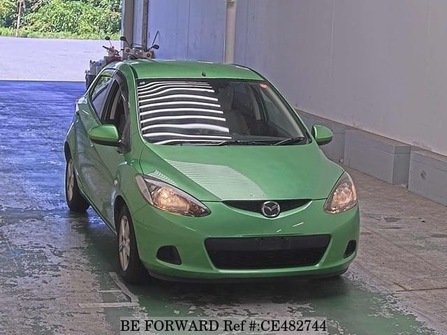 Mazda DEMIO 13C — фото 1