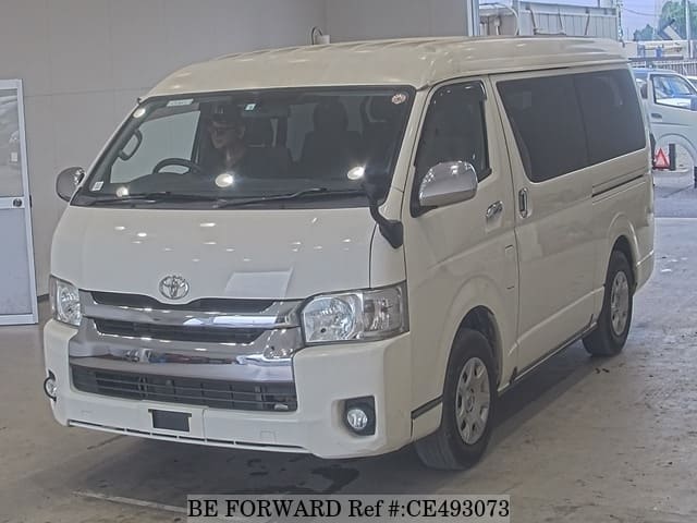 Toyota HIACE WAGON — фото 1