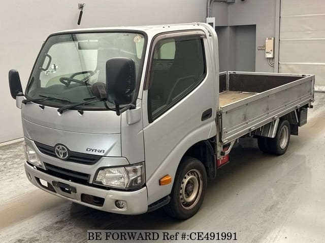 Toyota DYNA TRUCK LONG — фото 1