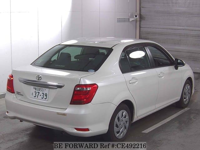 Toyota COROLLA AXIO 1.5X — фото 2