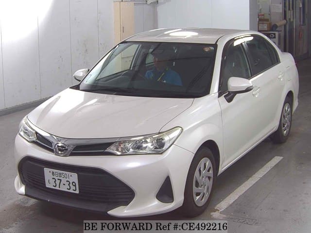 Toyota COROLLA AXIO 1.5X — фото 1