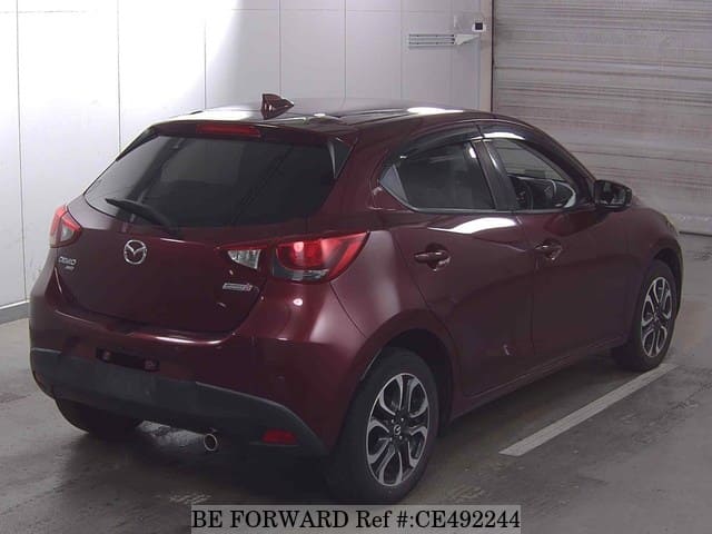 Mazda DEMIO XD TOURING — фото 2
