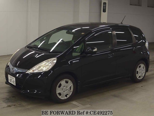 Honda FIT HYBRID — фото 1