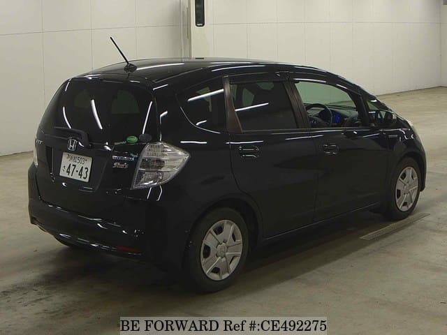 Honda FIT HYBRID — фото 2