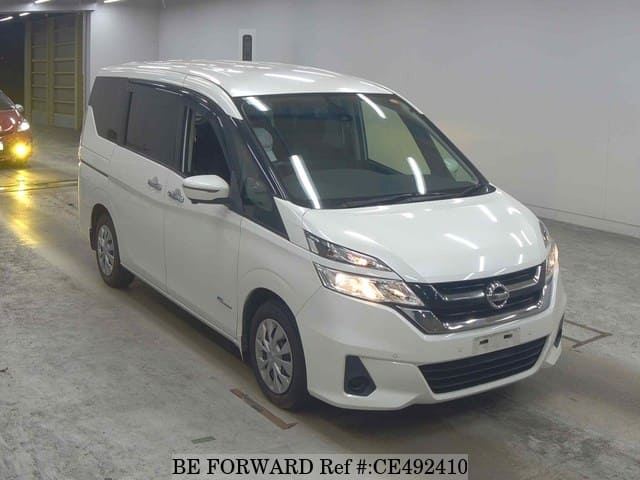 Nissan SERENA HYBRID X — фото 4