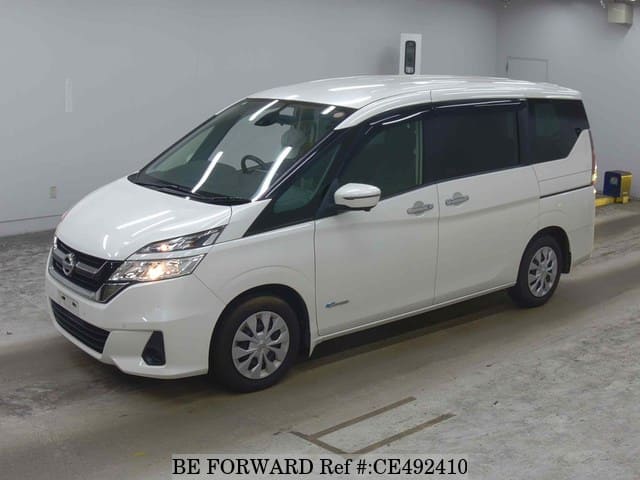 Nissan SERENA HYBRID X — фото 1
