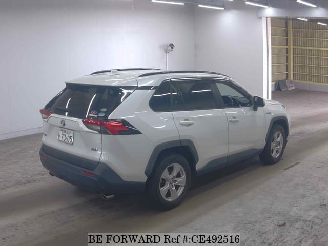 Toyota RAV4 HYBRID X — фото 2