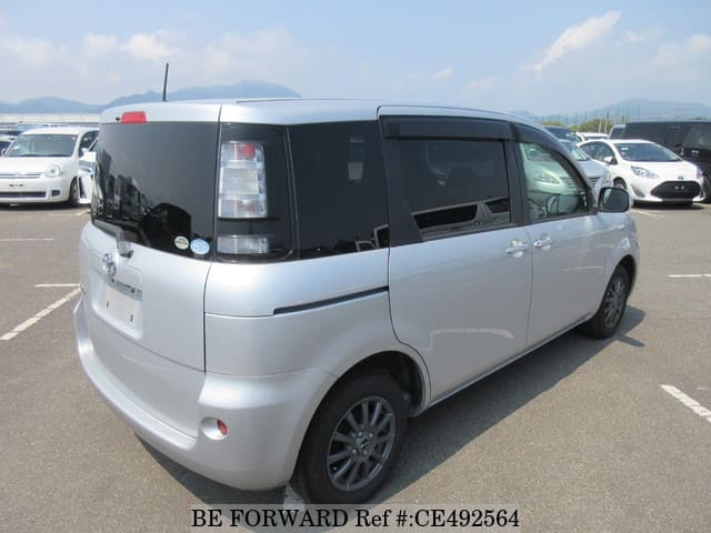 Toyota SIENTA X L PACKAGE — фото 5