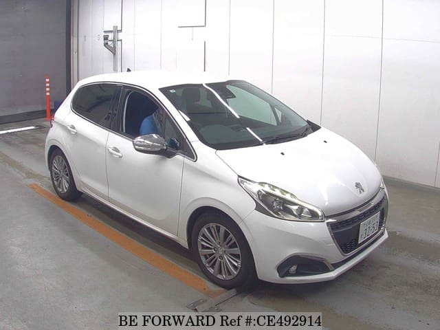 PEUGEOT 208 ALLURE — фото 4